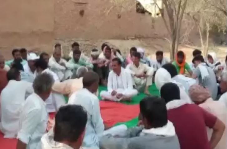 राजस्थान कर्जमाफी का धोखा: बैंक नोटिस से परेशान किसान ने की आत्महत्या, 2 दिन से शव लेकर धरने पर बैठे लोग