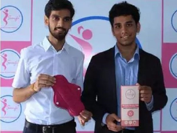 केले के रेशे से बना सैनिटरी पैड