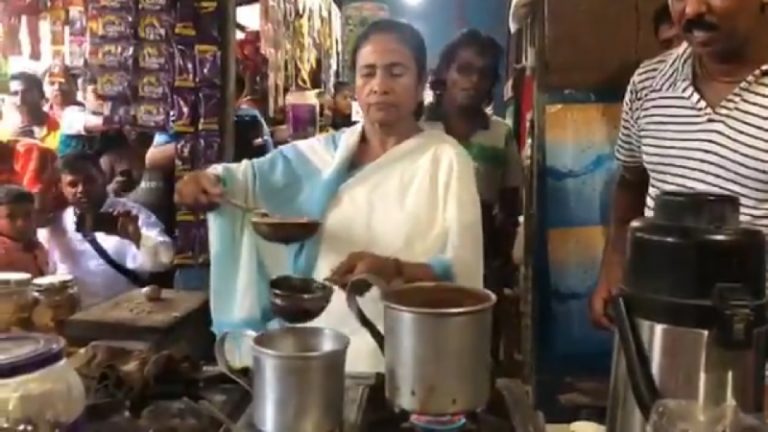 ‘चायवाली’ ममता बनर्जी: चाय बना नेताओं को परोसीं – 2 एकड़ में भव्य जगन्नाथ मंदिर के निर्माण से पहले का ‘ड्रामा’