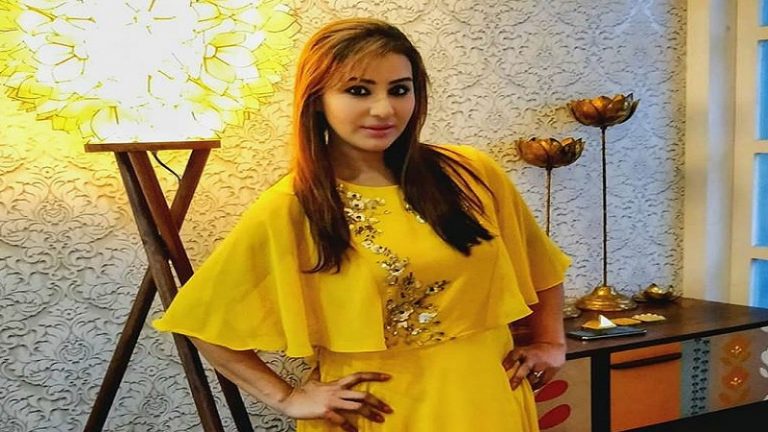 ‘भाभीजी’ ने किया मीका सिंह का समर्थन, कहा- मैं पाकिस्तान में परफॉर्म करूँगी, रोक सको तो रोक लो