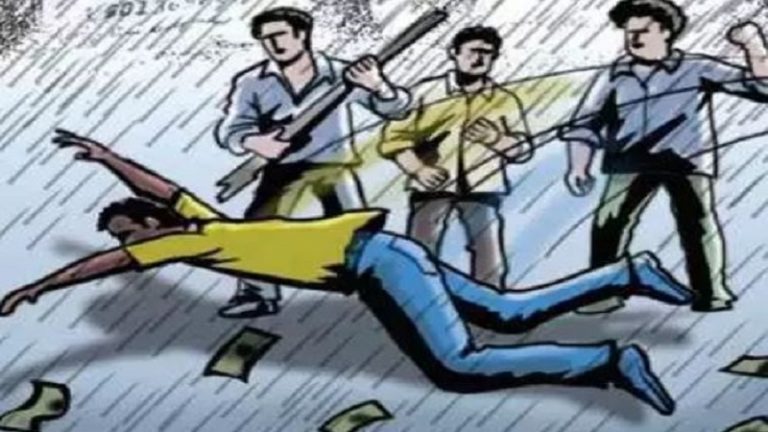 गुस्साए लोगों ने लाठी मार वामपंथी नेताओं का फोड़ा सिर, Article 370 के फैसले का कर रहे थे विरोध