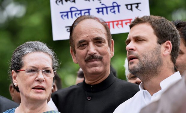 गुलाम नबी आजाद, सोनिया गाँधी और राहुल गाँधी