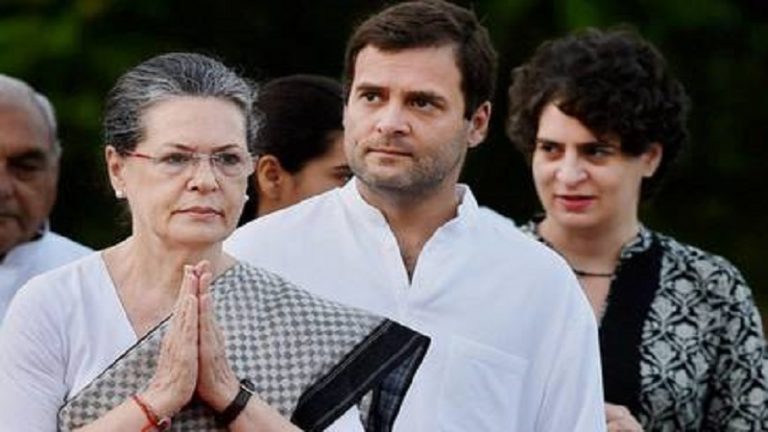 बेटे का छोड़ा ‘जहर’ पीने को मॉं मजबूर, मोदी-शाह ने बहन को पीने से रोका