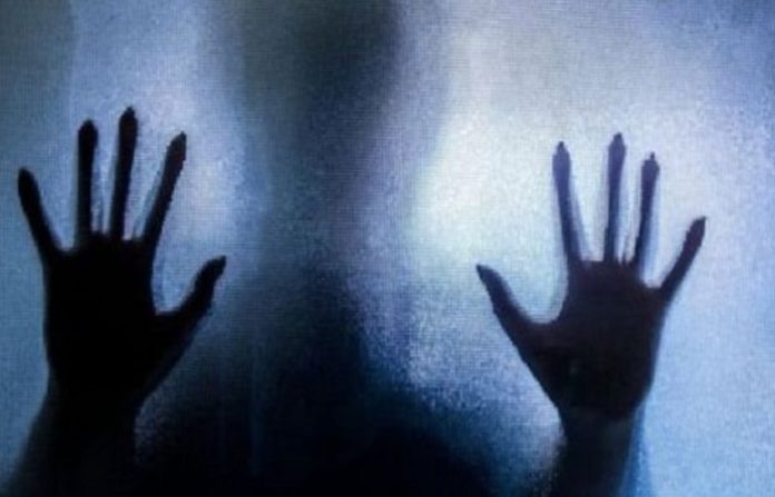 12वीं की छात्रा, बलात्कार