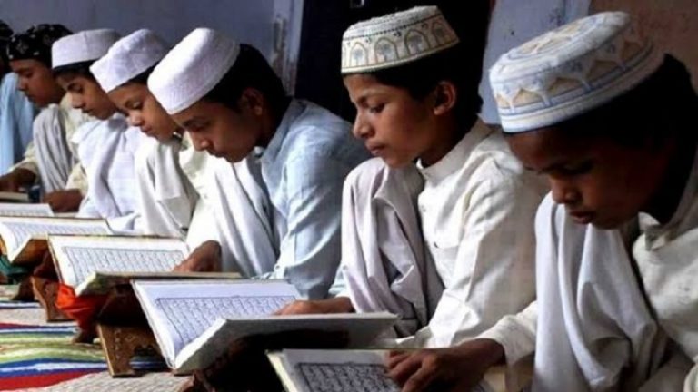 ‘मुल्लों से आज हर कोई डरता है’: रेप के अड्डे बने मदरसे, मुँह खोलने पर 19 साल की नुसरत को जलाकर मारा डाला