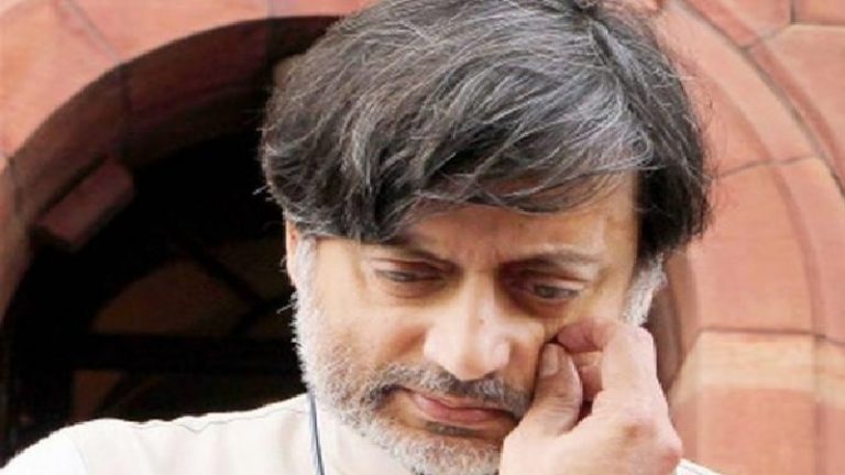 ‘शशि थरूर का फैन हूँ लेकिन 2024 में उन्हें तिरुवनंतपुरम से BJP के टिकट पर हरा दूँगा’