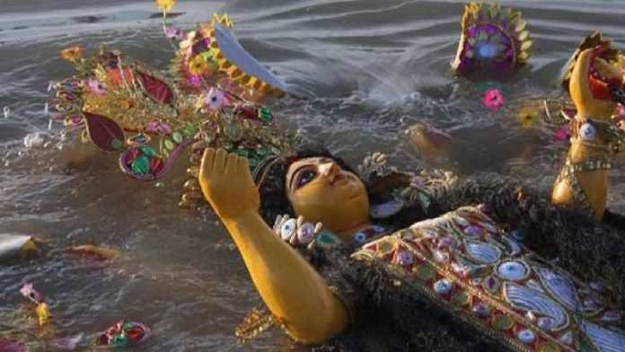 मूर्ति विसर्जन पर तनाव