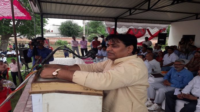 शिक्षा मंत्री गोविंद डोटासरा