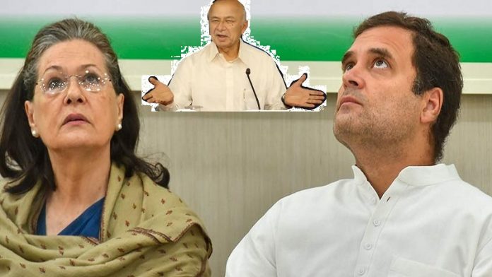सोनिया गाँधी, राहुल गाँधी, कांग्रेस