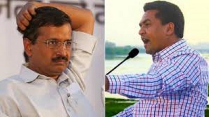 केजरीवाल पर कपिल मिश्रा के आरोप, खुद क्यों जाते हैं निजी अस्पताल में इलाज कराने