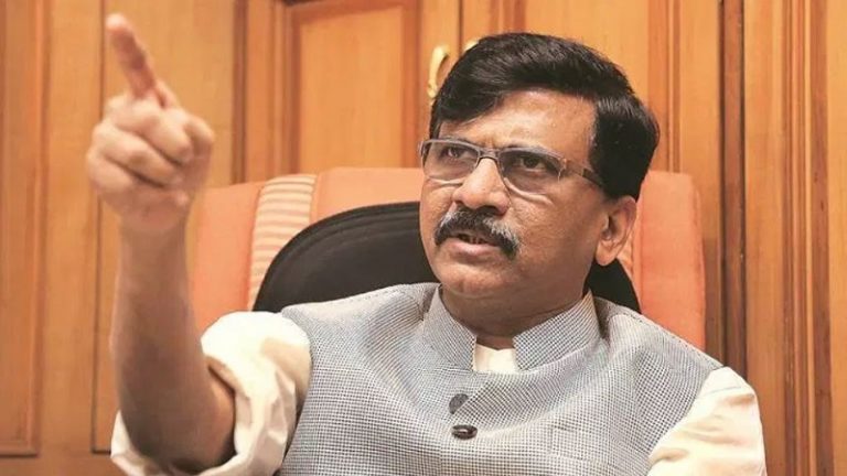 19 साल बाद उठा बाल ठाकरे की गिरफ्तारी का मुद्दा, शिवसेना बोली- माफी माँगे अजित पवार