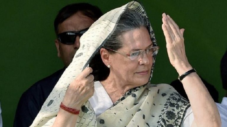पश्चिम बंगाल: विलुप्त वाम दलों के भरोसे कॉन्ग्रेस की डूबती नैया, सोनिया गॉंधी ने साझा अभियान के दिए निर्देश