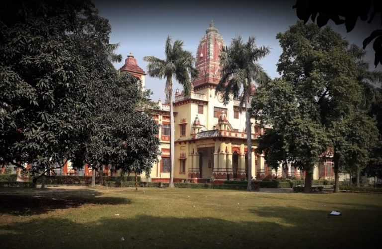 BHU के हिन्दू धर्म फैकल्टी में आज फिरोज खान घुसे हैं, कल विश्वनाथ मंदिर से ‘मजहबी गान’ भी बजेगा