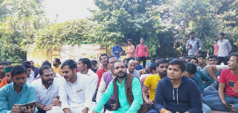 SVDV में फिरोज क्यों: हम नहीं चाहते कि सनातन धर्म की इस्लामी और ईसाई चश्मे से व्याख्या हो