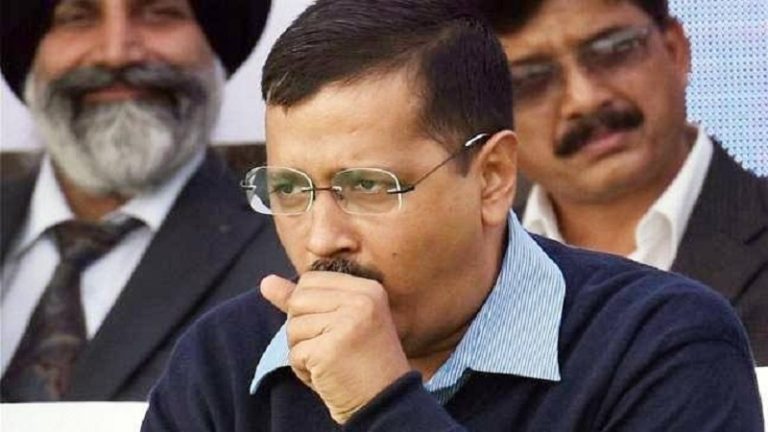7 दिन में डेंगू के 230 मामले: केजरीवाल ने कहा डेंगू की तरह ही प्रदूषण को भी हराएँगे