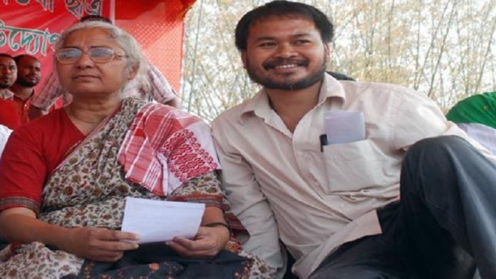 अखिल गोगोई, मेधा पाटेकर