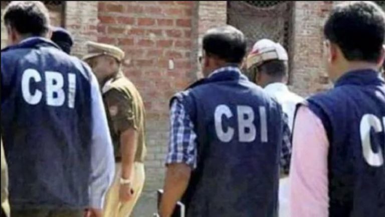 1991 के बाद पहली बार! हाई कोर्ट के किसी वर्तमान जज पर CBI ने किया केस दर्ज, खुद CJI ने दी थी अनुमति