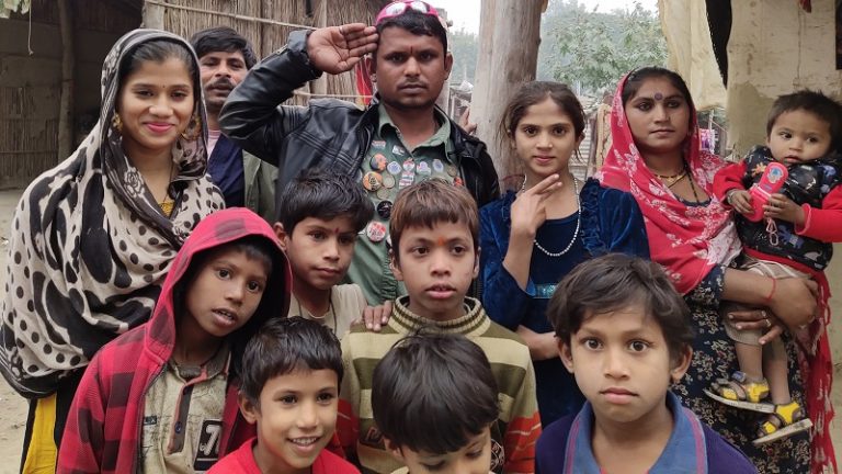 हम मर जाएँगे पर कभी पाकिस्तान नहीं जाएँगे: कहानी उन हिन्दू शरणार्थियों की जो भारत में रहने के लिए सब छोड़ आए