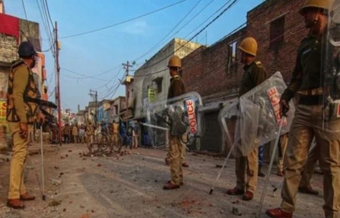 उत्तर प्रदेश, धारा 144, इंटरनेट