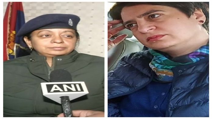 अर्चना सिंह (बाएँ) और प्रियंका गॉंधी