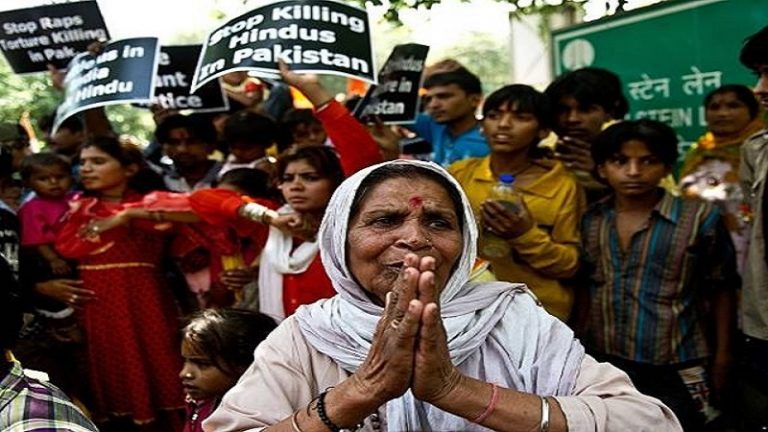 जय भीम-जय मीम: न जोगेंद्रनाथ मंडल से सीखा, न मरीचझापी में नामशूद्रों के नरसंहार से