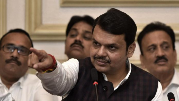 फडणवीस, ठाकरे
