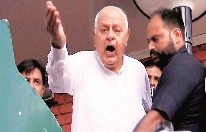 पिता का बनाया कानून ही फारूक अब्दुल्ला की मुसीबत, हिरासत 3 महीने और बढ़ी
