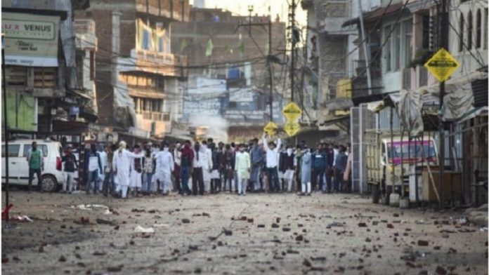 जबलपुर, बच्चों ने किया हमला