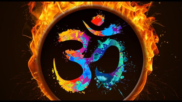 1000 सालों हिन्दू सहिष्णुता ही तो दिखा रहा है लेकिन इस चक्कर में नुकसान भी उनका ही हुआ