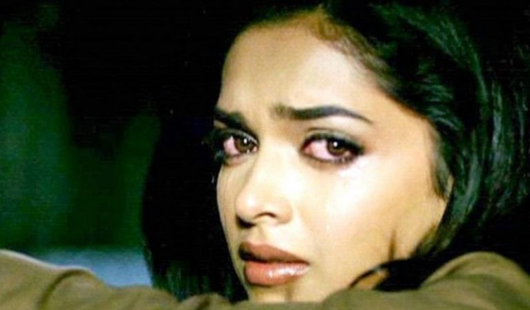 नहीं रिलीज़ होगी Chhapaak? जिस लड़की पर बनी फिल्म, उसी की वकील ने दायर की याचिका