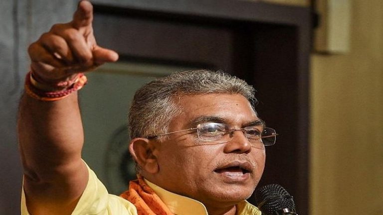 ‘जिन्हें नहीं मालूम कि उनके माता-पिता कौन हैं, वो कर रहे CAA का विरोध, दूसरे की जेब पर निर्भर रहते हैं ये चाटूकार’