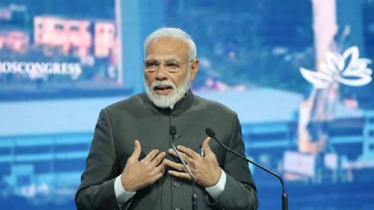 72 साल में $2 ट्रिलियन, 5 साल में $3 ट्रिलियन: मोदी के आते सरपट दौड़ी अर्थव्यवस्था