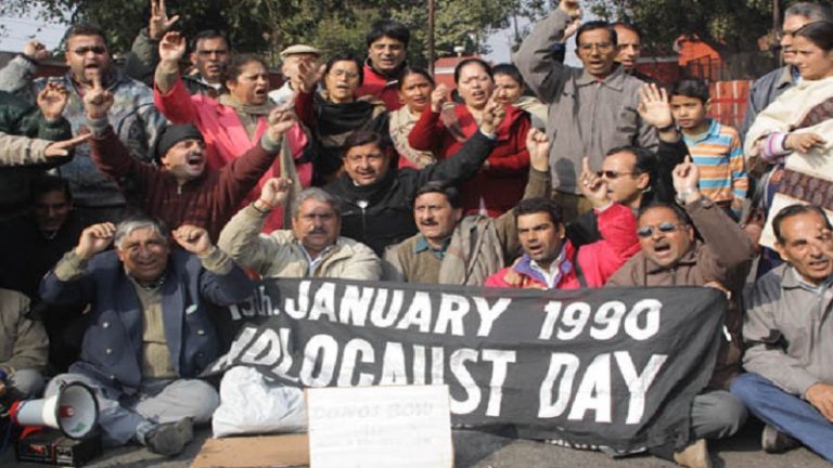 जब मस्जिदों से लगे नारे- ज़लज़ला आ गया है कुफ़्र के मैदान में, लो मुजाहिद आ गए हैं मैदान में