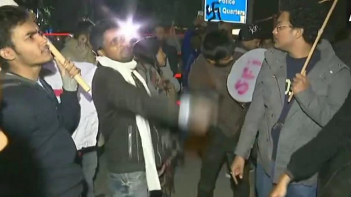 JNU, वामपंथी, नक्सल