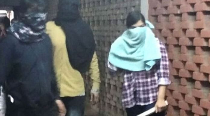 कोमल शर्मा