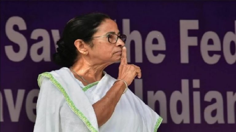बंगाल में CAA के समर्थन में रैली की अनुमति नहीं, धारा-144 लगा कर रोक रही TMC सरकार