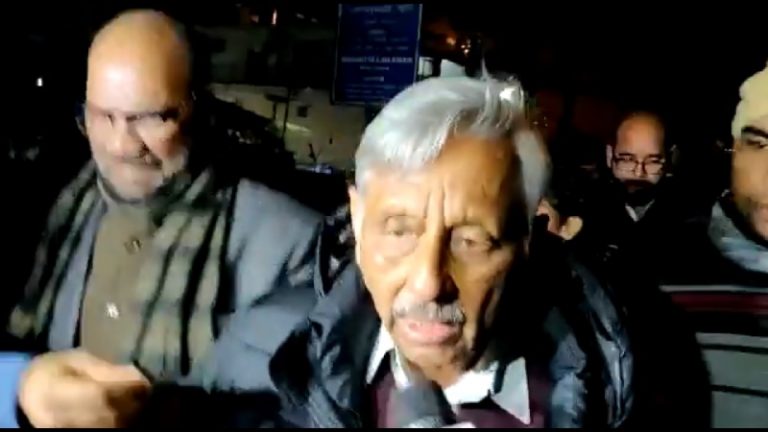‘क़ातिल’ वाले बयान के साथ ‘BJP के स्टार प्रचारक’ मणिशंकर अय्यर की शाहीन बाग़ में दमदार वापसी
