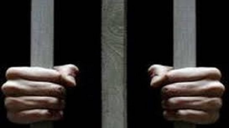बुलंदशहर में कॉलेज से लौट रही छात्राओं से छेड़खानी, बिलाल और साजेब गिरफ्तार: सांप्रदायिक तनाव