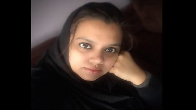 इस्लामोफोबिक है सचिन साहनी, उसके कारोबार का बहिष्कार करो: पूर्व पत्रकार इरेना अकबर