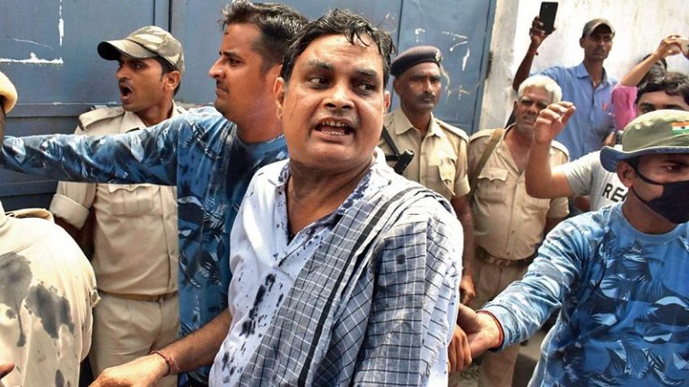 मुज़फ़्फ़रपुर शेल्टर होम मामला: ब्रजेश ठाकुर समेत 19 दोषी, श्मशान में खुदाई के दौरान मिली थी हड्डियों की पोटली