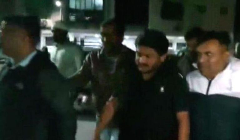 देशद्रोह मामले में हाजिर नहीं हुए कॉन्ग्रेस नेता हार्दिक पटेल, गिरफ़्तारी के बाद भेजे गए जेल