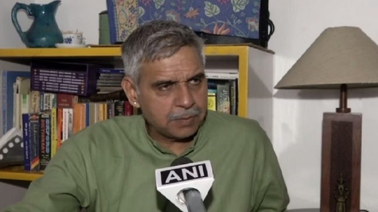 स्टार कैम्पेनर्स की लिस्ट से बाहर शीला के बेटे संदीप दीक्षित, कहा- ये वरिष्ठ नेताओं की करतूत