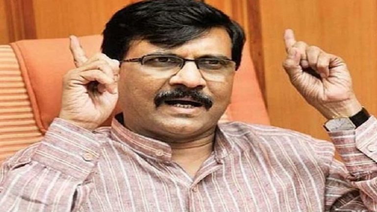 ‘…जो सावरकर का विरोध करते हैं, उन्हें 2 दिन के लिए अंडमान जेल भेजो, बलिदान का एहसास हो जाएगा’