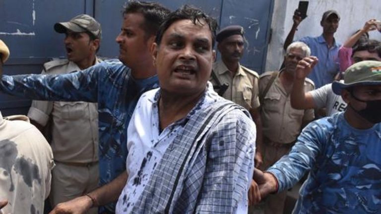 मुजफ्फरपुर बालिका गृहकांड के दोषी ब्रजेश ठाकुर को उम्र कैद