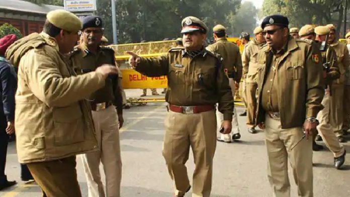 दिल्ली पुलिस