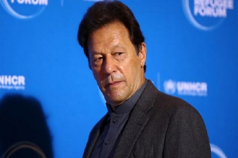 ‘शर्म करो पाकिस्तान, सीखो भारत से कुछ सीखो’ – Pak छात्रों ने खुलेआम इमरान सरकार को क्यों कोसा?