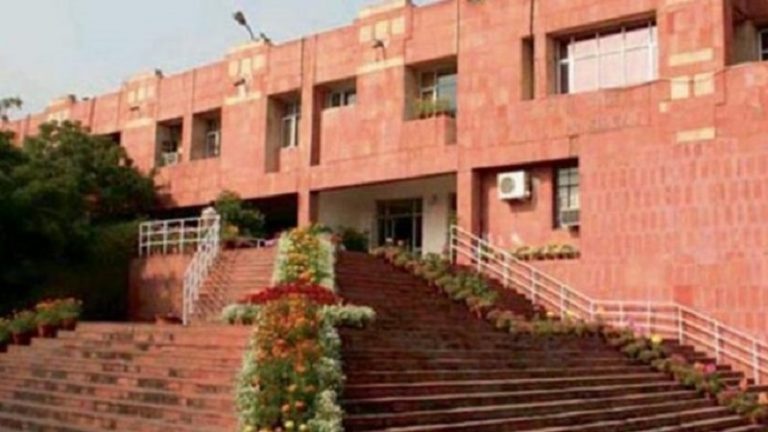 JNU छात्र संघ ने दंगा ‘पीड़ितो’ को कैंपस में बुलाया, प्रशासन ने चेताया
