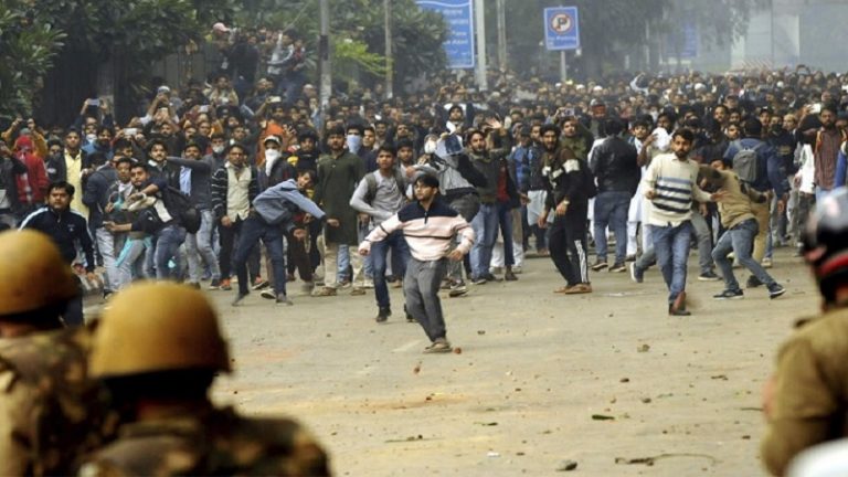 पुलिस ने मेरी दोनों टाँगें तोड़ डाली, ₹2Cr मुआवजा दो: HC पहुँचा जामिया का छात्र शय्यान मुजीब