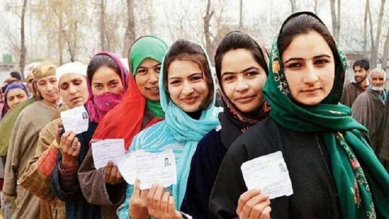 केंद्र शासित J&K में पहली बार चुनावों का ऐलान, 8 चरणों में होंगे पंचायती चुनाव