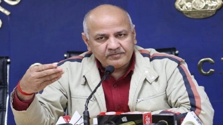 मनीष सिसोदिया का OSD सहयोगी समेत गिरफ़्तार, कई बड़े नाम CBI की रडार पर